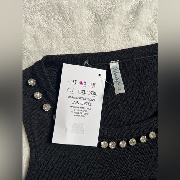 NWT Black blouse with embelishment and flower in middle - Picture 2 of 4